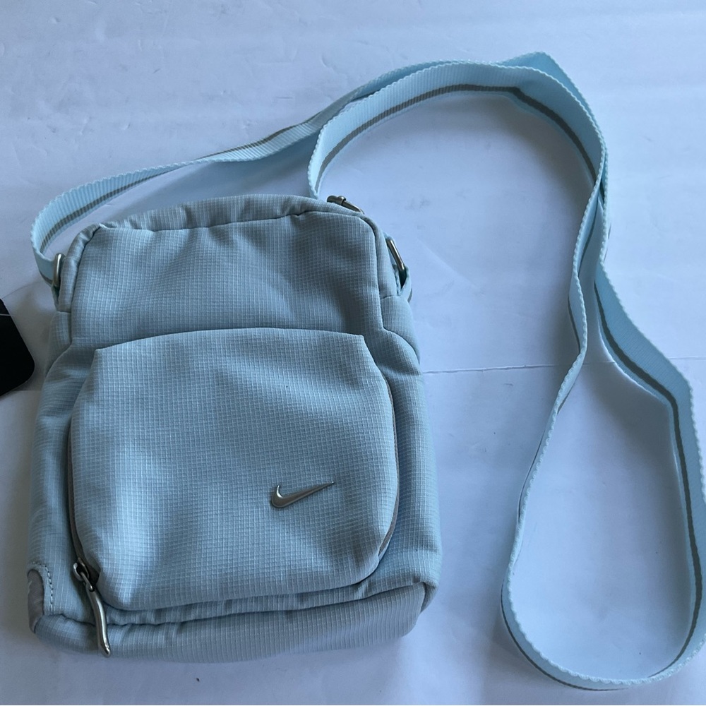 Nike shoulder cross bag. Light blue.